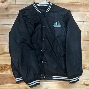 Vintage reversible Timberwolves’s jacket women’s large men’s small